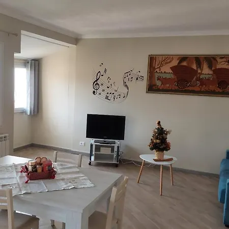 La Casa Di Ermes - Ampio Luminoso A Tre Minuti Dal Centro Apartment *